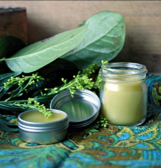 DIY-Herbal-Headache-Soother-with-magnesium-oil